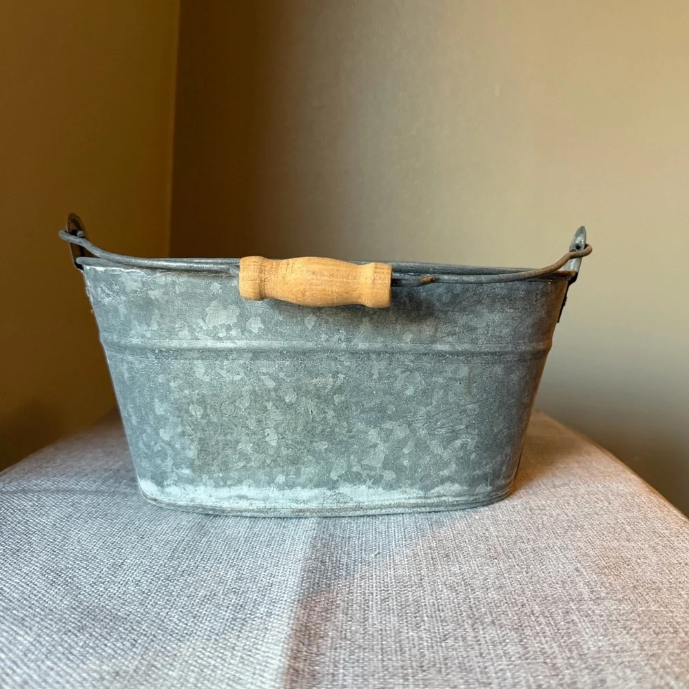 Rustic Galvanized Metal Bucket w/ Wooden Handle Farmhouse Decor